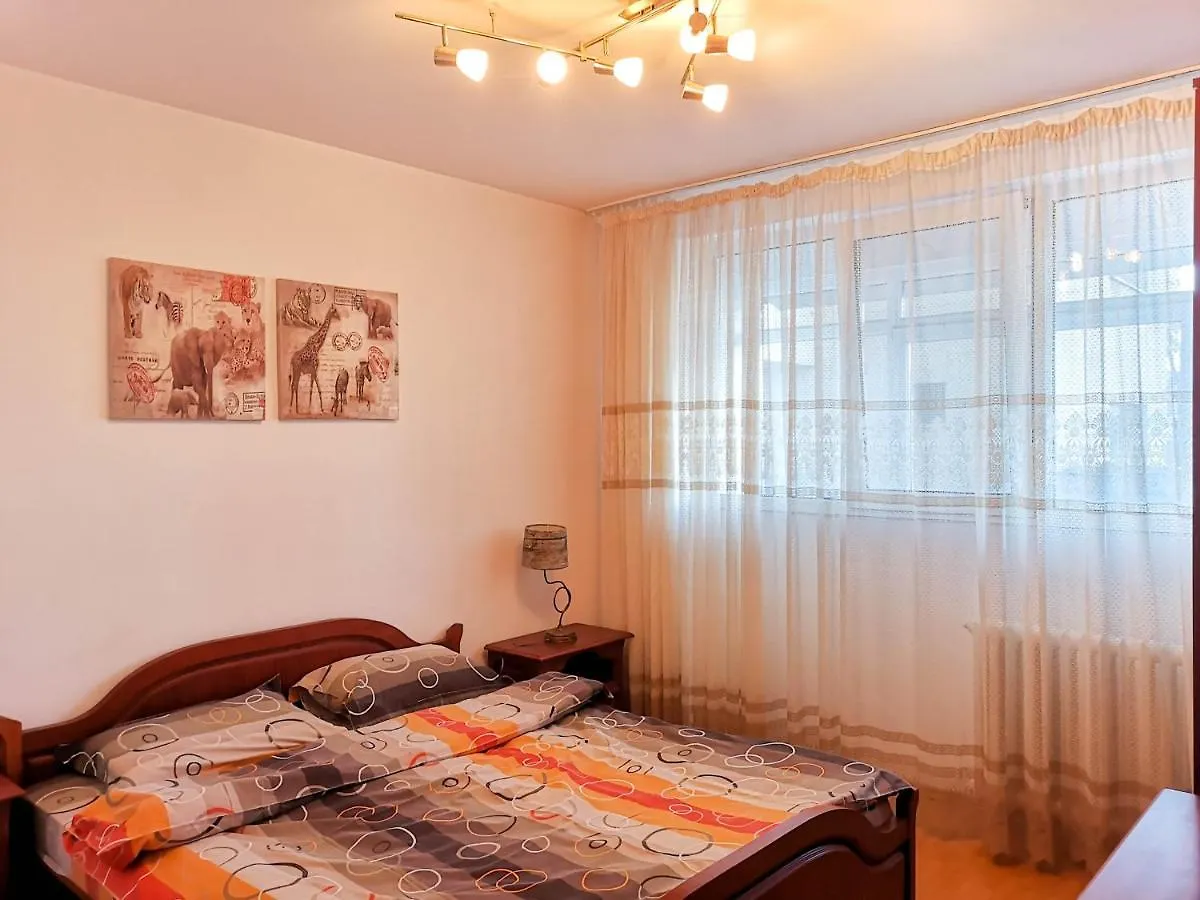 Home Stay Inn 2Bd Apt Colentina Ghica Obor ブカレスト