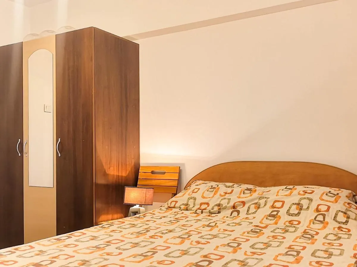 Home Stay Inn 2Bd Apt Colentina Ghica Obor ブカレスト